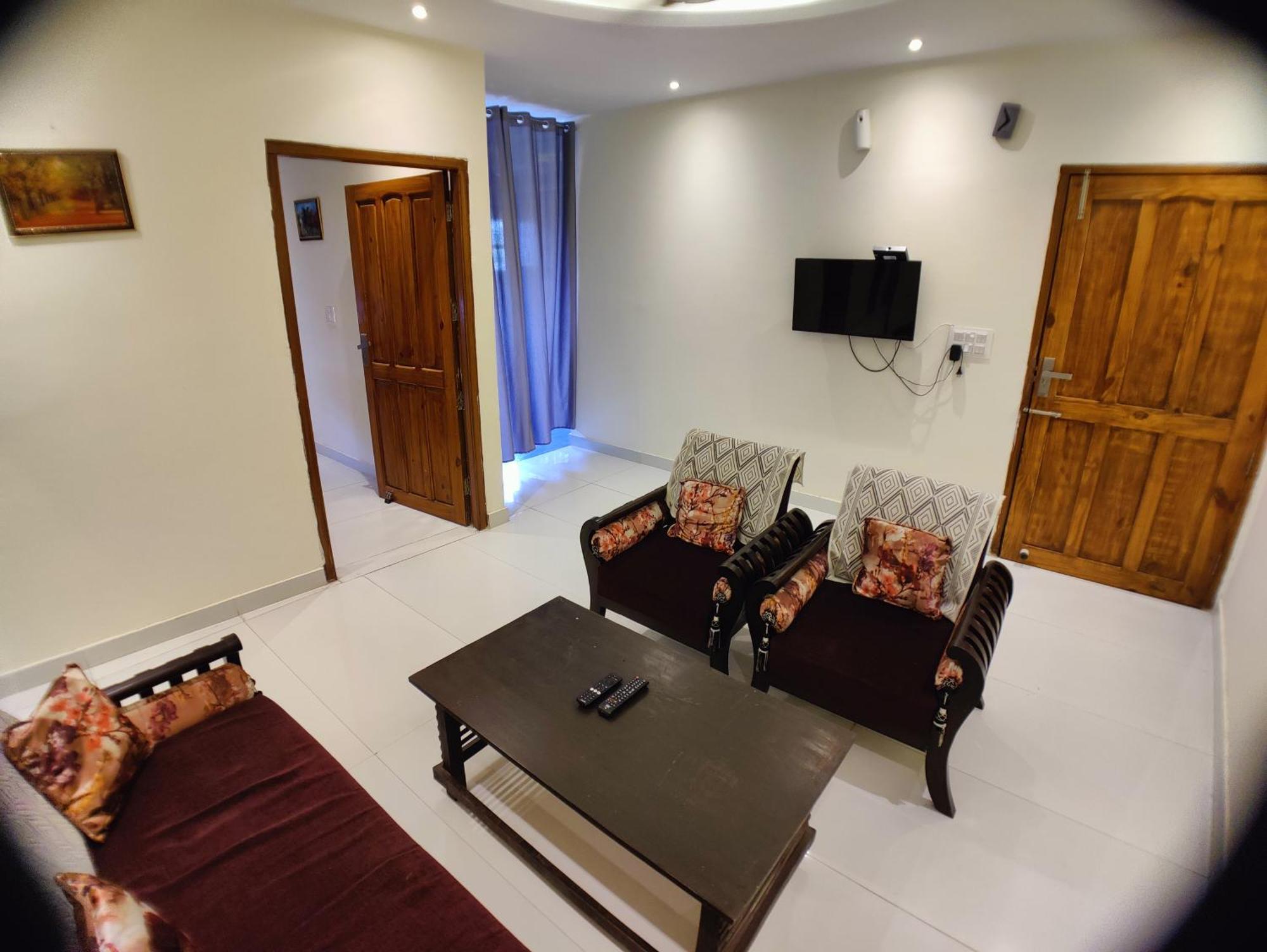 Cosy Homes Retreat 德拉敦 外观 照片